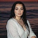 Знакомства: Агата, 31 год, Москва