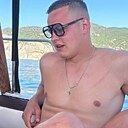 Знакомства: Александр, 27 лет, Симферополь