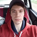 Знакомства: Илья, 21 год, Каменск-Уральский