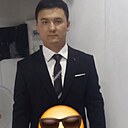 Знакомства: Bek, 25 лет, Москва