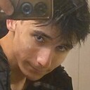 Знакомства: Макс, 18 лет, Москва