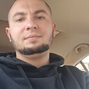 Знакомства: Viktor, 27 лет, Катовице