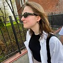 Знакомства: Лëлик, 19 лет, Москва