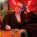 Знакомства: Юлия, 18 лет, Минск