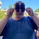 Знакомства: Давид, 19 лет, Армянск