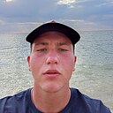 Знакомства: Данил, 21 год, Екатеринбург