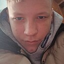 Знакомства: Дмитрий, 18 лет, Екатеринбург