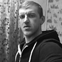 Знакомства: Юрик, 38 лет, Орша