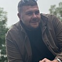 Знакомства: Артем, 33 года, Прохладный