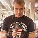 Знакомства: Евгений, 35 лет, Магадан