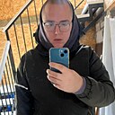 Знакомства: Валера, 31 год, Волжский