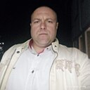 Знакомства: Артем, 40 лет, Горки