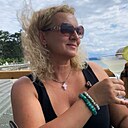 Знакомства: Ксюша, 46 лет, Минск