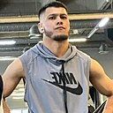 Знакомства: Руслан, 25 лет, Луга