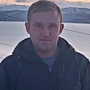 Знакомства: Антон, 27 лет, Хойники