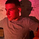 Знакомства: Артем, 30 лет, Слоним