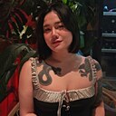 Знакомства: Рая, 28 лет, Санкт-Петербург