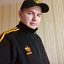 Знакомства: Денис, 24 года, Жлобин