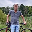 Знакомства: Виктор, 47 лет, Севастополь