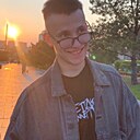 Знакомства: Данил, 20 лет, Саки