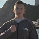 Знакомства: Илья, 20 лет, Ялта