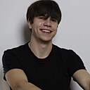 Знакомства: Макс, 28 лет, Москва