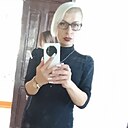 Знакомства: Евгения, 35 лет, Омск