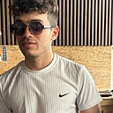 Знакомства: Рафаэль, 23 года, Ереван