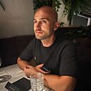 Знакомства: Владислав, 36 лет, Москва