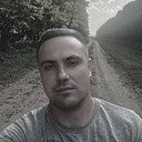 Знакомства: Евгений, 30 лет, Солигорск