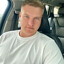 Знакомства: Aртем, 32 года, Витебск