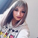 Знакомства: Ксения, 35 лет, Омск