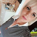 Знакомства: Ангелина, 36 лет, Луганск