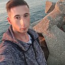 Знакомства: Gabi, 28 лет, Cluj