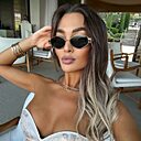 Знакомства: Оксана, 28 лет, Санкт-Петербург