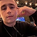 Знакомства: Роман, 25 лет, Омск