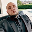 Знакомства: Олег, 33 года, Запорожье