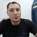 Знакомства: Cosmin, 24 года, București