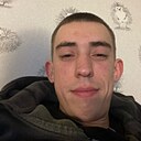 Знакомства: Артем, 25 лет, Мурманск