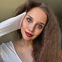 Знакомства: Юлия, 29 лет, Балаково