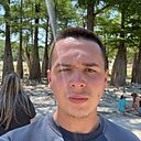 Знакомства: Илья, 24 года, Комсомольск-на-Амуре