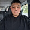 Знакомства: Радмир, 25 лет, Челябинск