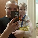 Знакомства: Ромчик, 18 лет, Волхов