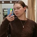 Знакомства: Виктория, 21 год, Воткинск