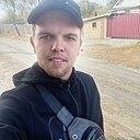 Знакомства: Александр, 28 лет, Снежное