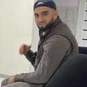 Знакомства: Рустам, 31 год, Калининград