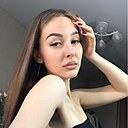 Знакомства: Виктория, 19 лет, Курск