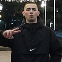 Знакомства: Артём, 18 лет, Благовещенск