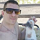 Знакомства: Павел, 40 лет, Щекино