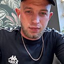 Знакомства: Артём, 25 лет, Казань